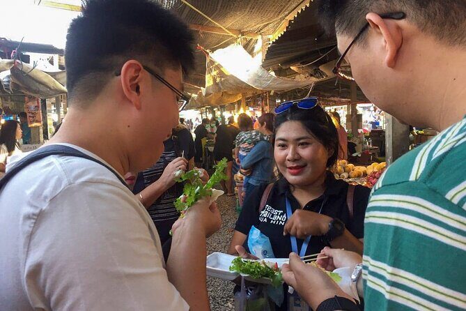 Sunset Local Eats Food Tour in Hua Hin - Guide Factor: English-Speaking Local Knowledge From Cream and Others