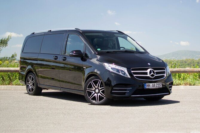 Suvarnabhumi Airport (BKK) Private Transfer to Bangkok Centre - Price and value: why $23.33 per group can be smart