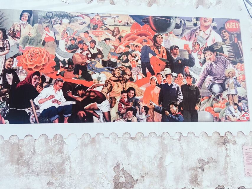 Talat Noi I A Journey Through Art and Culture l Bangkok - Talat Noi’s Lanes: Old Houses, Street Stories, and Photo Stops