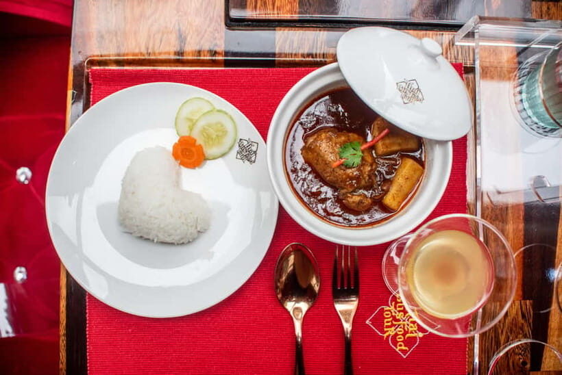 Thai Bus Food Tour Experience in Bangkok - Should You Book the Thai Bus Food Tour?