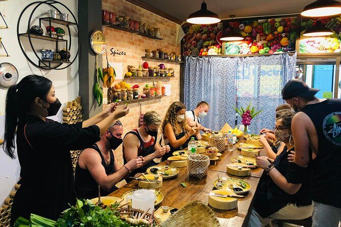 Thai cooking class experience in Bangkok with Tingly Thai cooking school - Evening Session Energy: 18:00–21:00