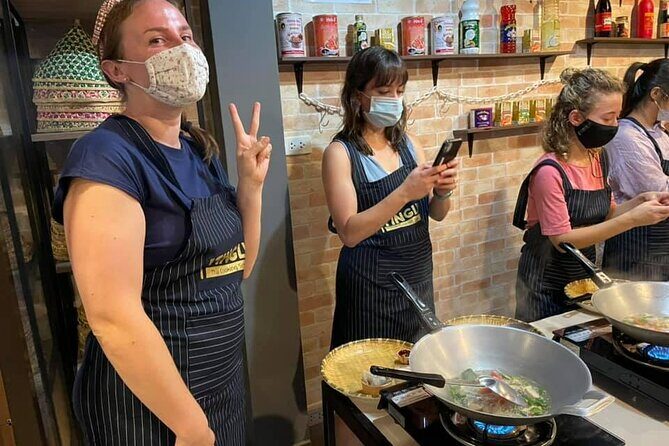 Thai cooking class experience in Bangkok with Tingly Thai cooking school - Instructor Style and Class Flow: How You Stay On Track