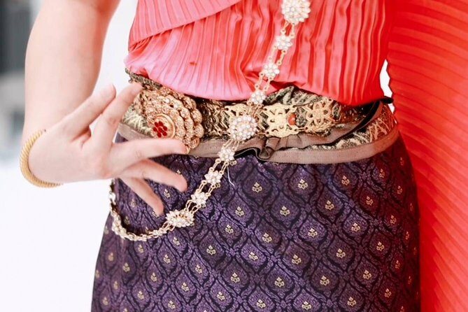 Thai Dance Class at Wat Arun - Price check: is $71.39 worth it in Bangkok?