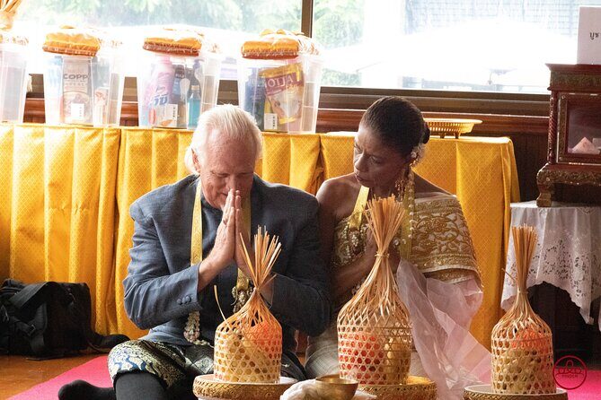 Thai Wedding ceremony (Bangkok) - Getting there smoothly: private car, A/C, and an easy start point
