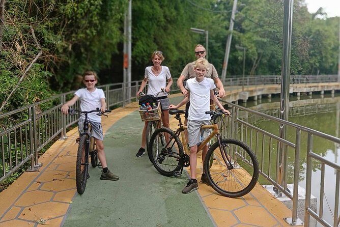 The Original Bicycle Tour in the Green Jungle of Bangkok - Stop 1: Wat Khlong Toei Nok—starting with a real neighborhood feel