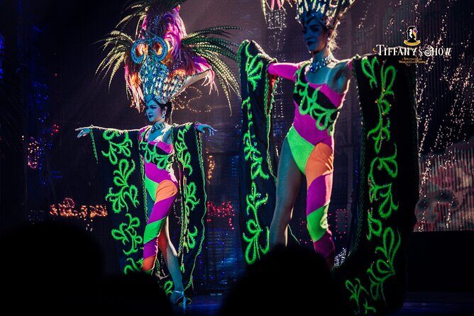 Tiffany's Show Pattaya: The World Class Best Show in Pattaya - Photo Rules and the Post-Show Picture Moment