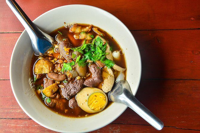 Timeless Thonburi Canal and Food Tour - How the guides shape the day (and what to look for)