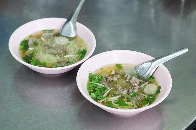 Timeless Thonburi Canal and Food Tour - Who should book this Thonburi food-and-canal tour