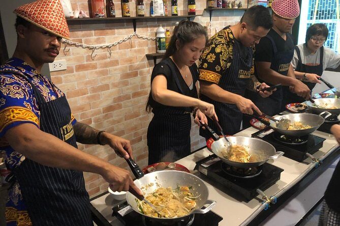 Tingly Thai Cooking School Evening Class - Vegetarian options: how to make it work with a multi-dish menu