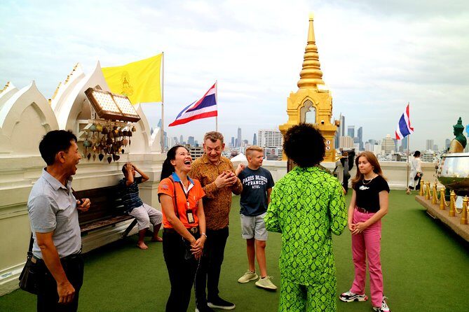 Tuk Tuk Bangkok Private Tour: WW2 Pad Thai, 360-Viewpoint, Chinatown (Pickup) - Thipsamai for World War II pad Thai: the meal that sets your night up