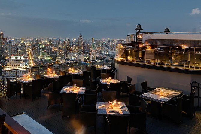 Vertigo Meal at Banyan Tree: Ultimate Rooftop Dining Experience - Service speed: what to expect when it gets busy