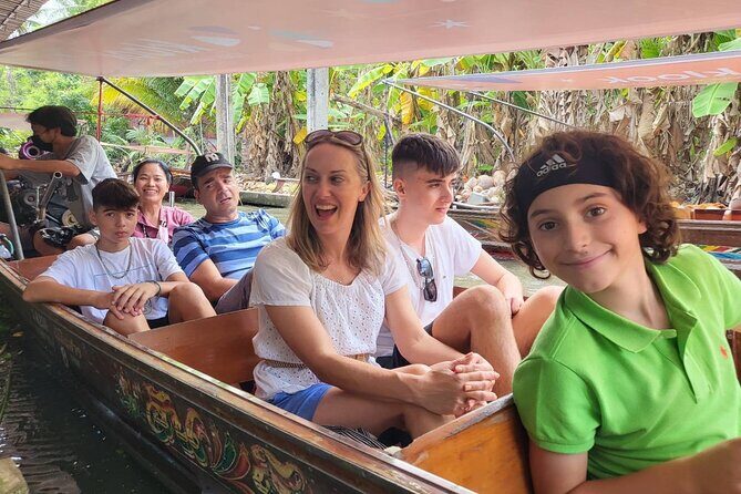 Wheelchair & Luxury Tour to Floating & Railway Markets - A markets day outside Bangkok that actually feels like Thailand